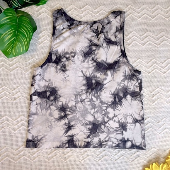 Tangerine Tie Dye Cropped Workout Tank - Picture 3 of 4